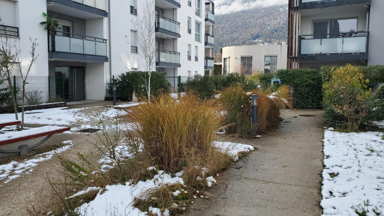 Chez'Toi Gex, Proche De Geneve & Stations De Ski מראה חיצוני תמונה
